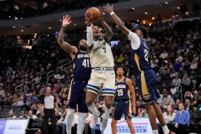 从赛前密尔沃基雄鹿调整名单以备CBA季后赛到金州勇士转会期止住颓势，北京国安围绕欧篮联战术微调的简单介绍